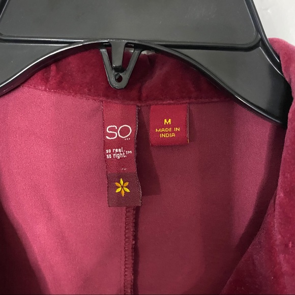 Red button up velvet jacket - Picture 3 of 5